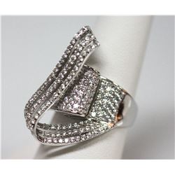 BEAUTIFUL .925 STERLING SILVER RIBBON RING W/ CZ EMBEDD