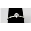 Image 1 : .925 STERLING SILVER CLEAR CZ SOLITAIRE RING