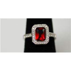 .925 STERLING SLIVER MODERN RING W/RED AND WHITE CZ