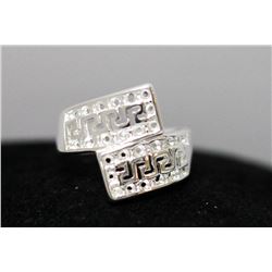 MODERN STERLING SILVER RING