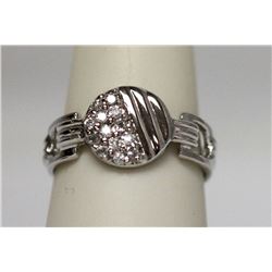 .925 STERLING SILVER MODERN RING W/ CLEAR CZ