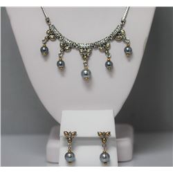 WHITE BRASS ANTIQUE STYLE SYNTETIC BLUE PEARL NECKLACE