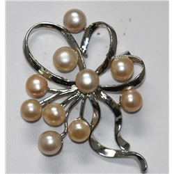 PEACH PEARL BROOCH