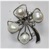 Image 1 : CLOVER SHAPE WHITE PEARL AND CZ BROOCH