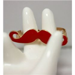 RED MUSTACHE SHAPPED DUAL FINGER RING