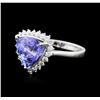 Image 2 : 14KT White Gold 2.78ct Tanzanite and Diamond Ring