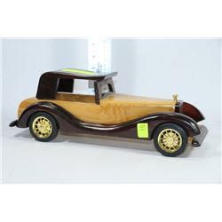 WOODEN MODEL CAR
