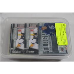 BIN OF MIXED HOCKEY CARDS