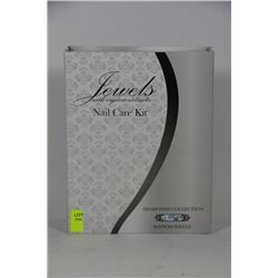 MADEMOISELLE NAIL CARE KIT
