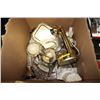 Image 1 : BOX OF MISC. COLLECTIBLES