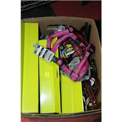 BOX WITH  1 MEDIUM AND 2 SMALL PET CARRIER