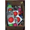 Image 1 : BOX OF DOG TOYS
