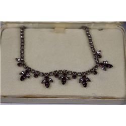 VINTAGE RHINESTONE NECKLACE - COSTUME JEWELLERY