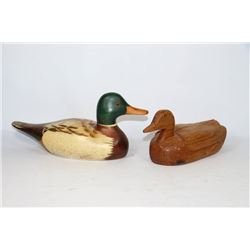 HEARTHSTONE WOODCRAFTS SIGNED WOODEN MALLARD &