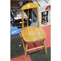 WOODEN HIGH CHAIR