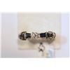 Image 1 : 14kt White Gold Diamond and Sapphire Ring