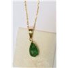 Image 2 : 14kt Yellow Gold Emerald Pendant Necklace