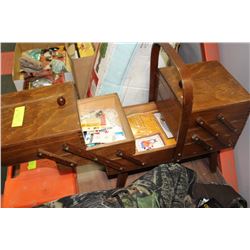 VINTAGE SEWING BOX WITH CONTENTS