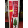 Image 1 : PRE-LIT INDOOR/OUTDOOR CHRISTMAS TREE