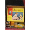Image 1 : BOX W/ VINTAGE BROWNIE STARFLASH