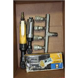 BOX W/ 2 AIR RATCHETS AND 3/8 INCH