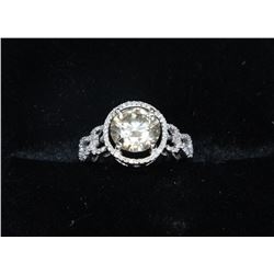 14K WHITE GOLD LADIES DIAMOND RING