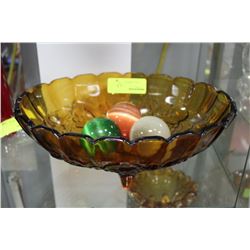 AMBER ART GLASS BOWL WITH COLOURED BALLS