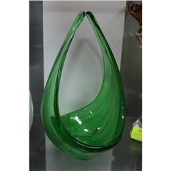 GREEN ART GLASS BOWL