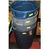 Image 1 : STACK OF 4 GARBAGE CANS