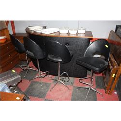 ESTATE VINTAGE BLACK LEATHERETTE CURVED BAR WITH