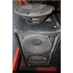 DAMAMGED COMMERCIAL GRADE TOWER SPEAKER
