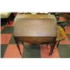 Image 1 : ESTATE VINTAGE WOOD WRITING DESK