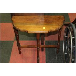 VINTAGE WOOD ESTATE TELEPHONE STAND