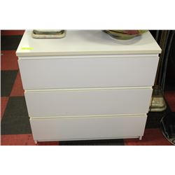 WHITE 3 DRAWER DRESSER