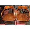 Image 1 : SET OF TWO WOODEN ELEVATOR CHAIRS