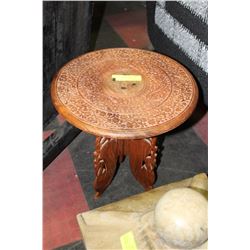 CARVED WOODEN SIDE TABLE