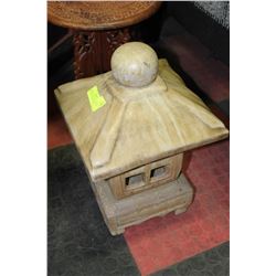 JAPANESE CONCRETE TEAHOUSE LANTERN - ALL WEATHER