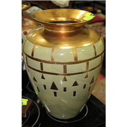 CONTEMPORARY GOLD LEAF VASE