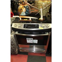 GE CERAMIC TOP SLIDE IN 5 BURNER CONVECTION OVEN