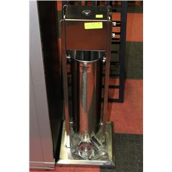 15 LB SAUSAGE STUFFER