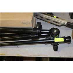 BENBO ENGLISH TRIPOD