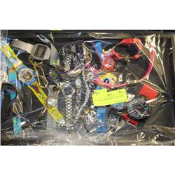 FLAT OF 21 DIFFERENT WATCHES