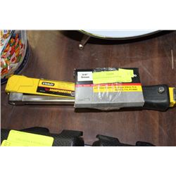 STANLEY HAMMER STAPLER