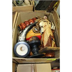 ESTATE BOX OF ASSORTED ORNAMENTS