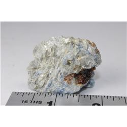 KYANITE  42.9 GRAMS