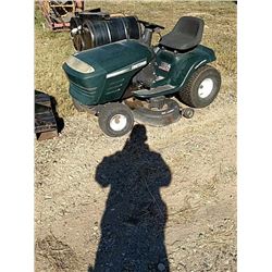 Craftsman riding lawn mower