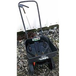 Scotts Turf Builder seed spreader