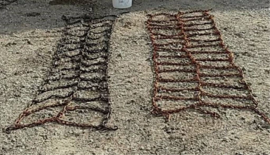 Set tire chains fits 11R22.5 truck tires