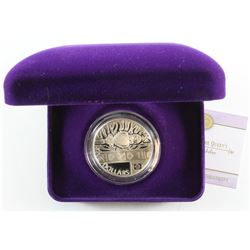 2002 New Zealand $5 Proof Sterling Silver Coin Commemorating the Queen's Golden Jubilee. Comes in pu