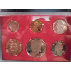 1982 US PROOF SET (WITH BOX)